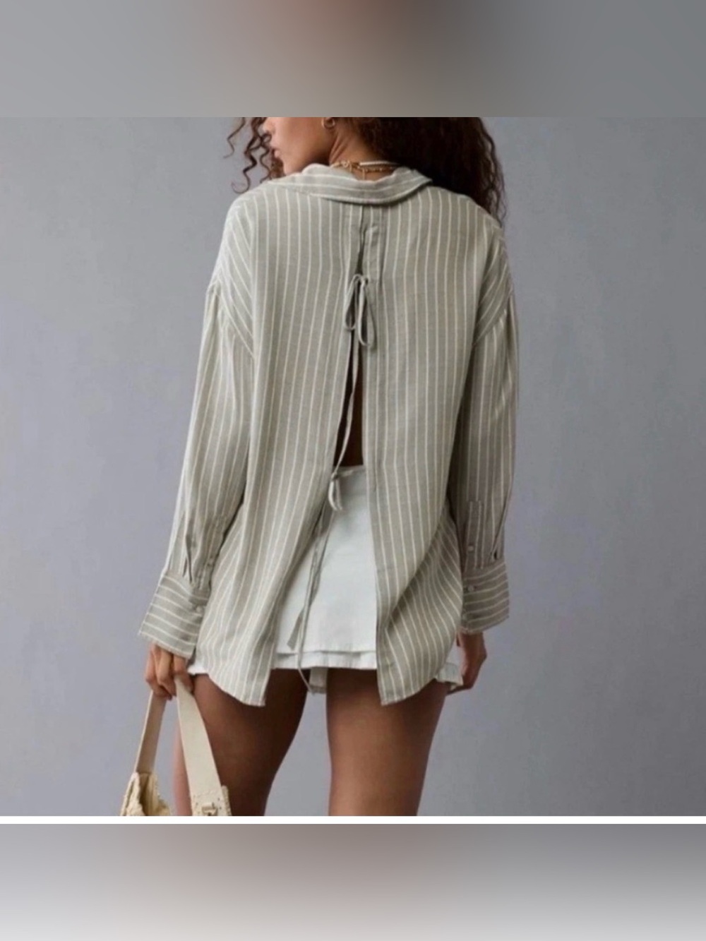 American Eagle Tie Back Button Down Top